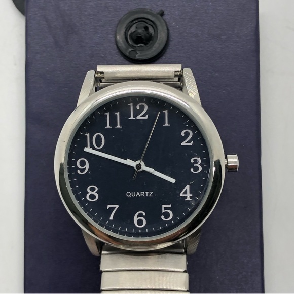 Kendall & James Stretch Band Watch unisex Cuff Band Silver Tone - Picture 6 of 13